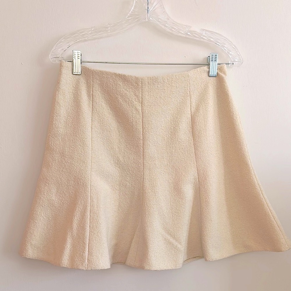 *NWT* H&M Cream Boucle Mini Skirt, Sz. 6